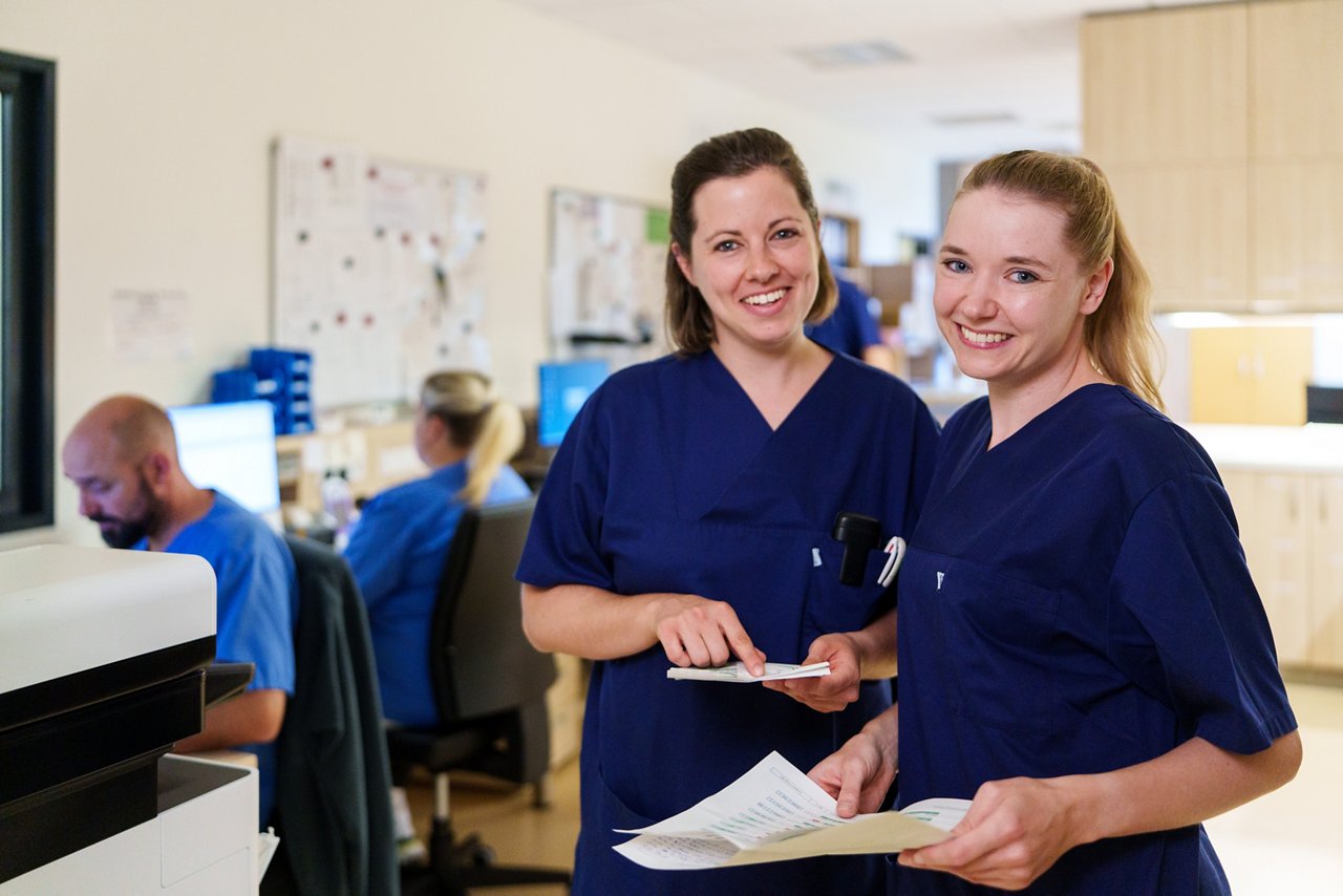 Physiotherapie Besprechung im Team und mit Patienten 