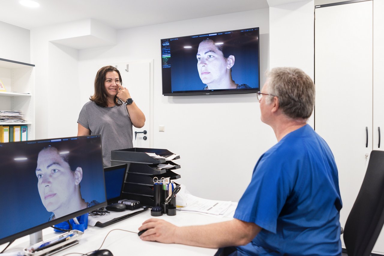 Gespräch in der MKG