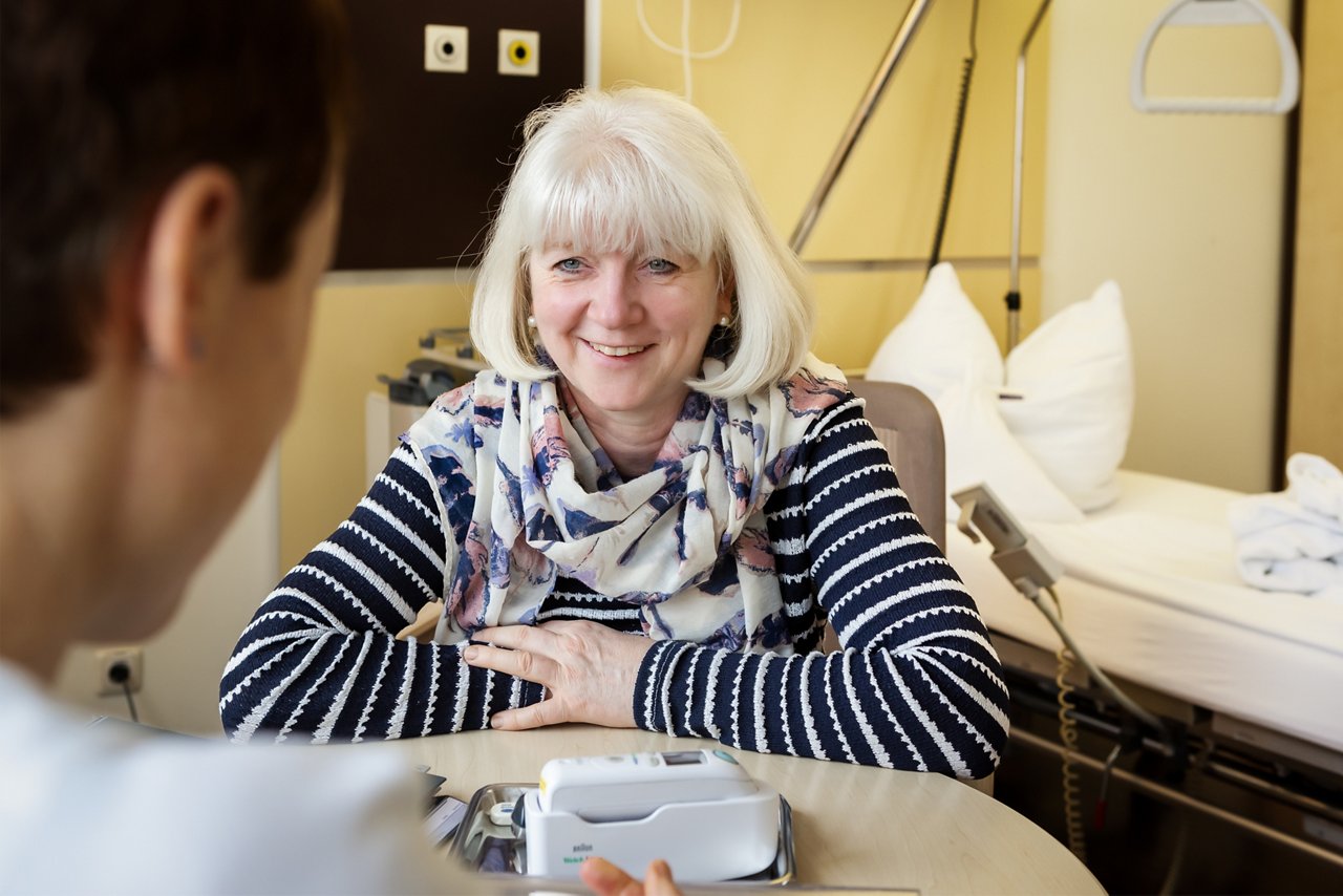 Patientengespräch im Wahlleistungszimmer