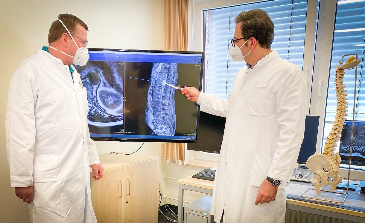 Chefärzte besprechen Befund