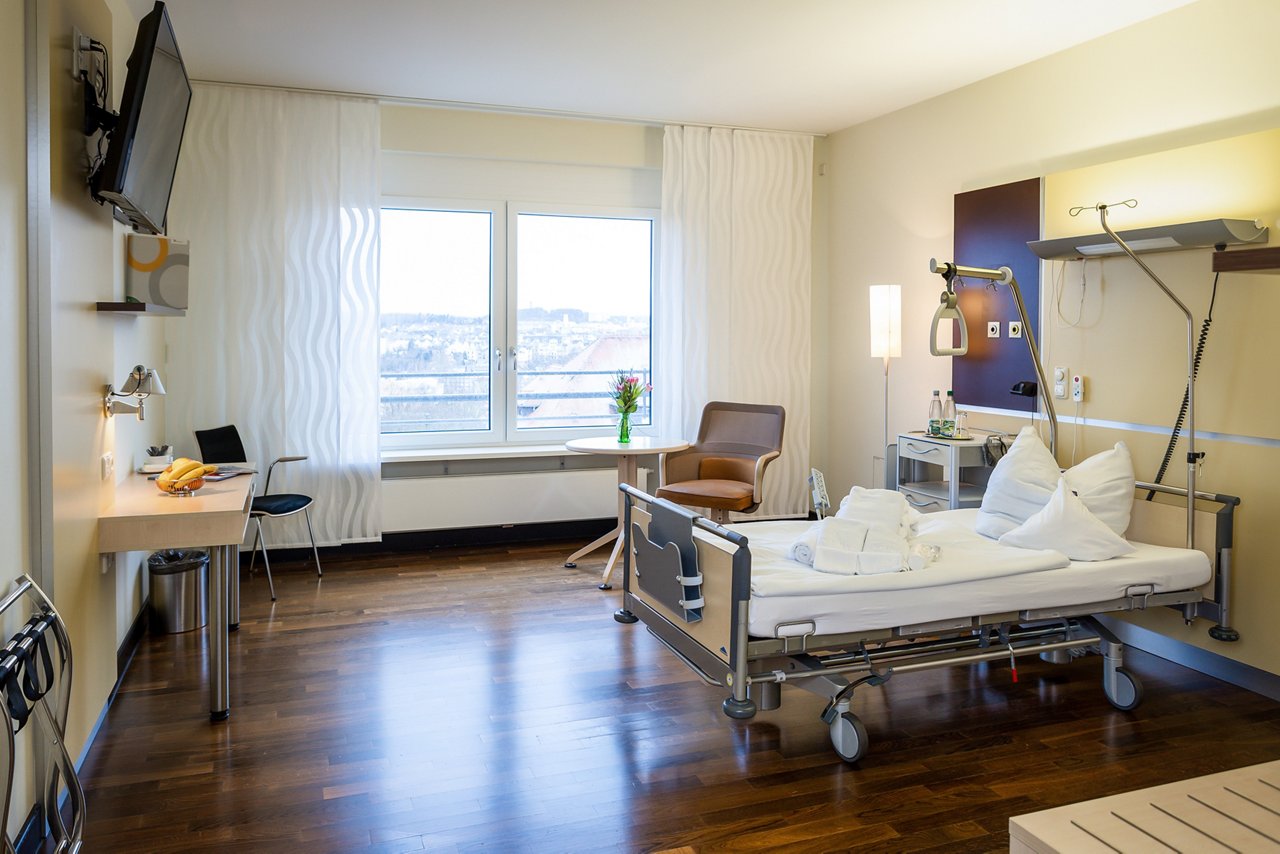 ganzes Zimmer von Einbettzimmer auf Wahlleistung 