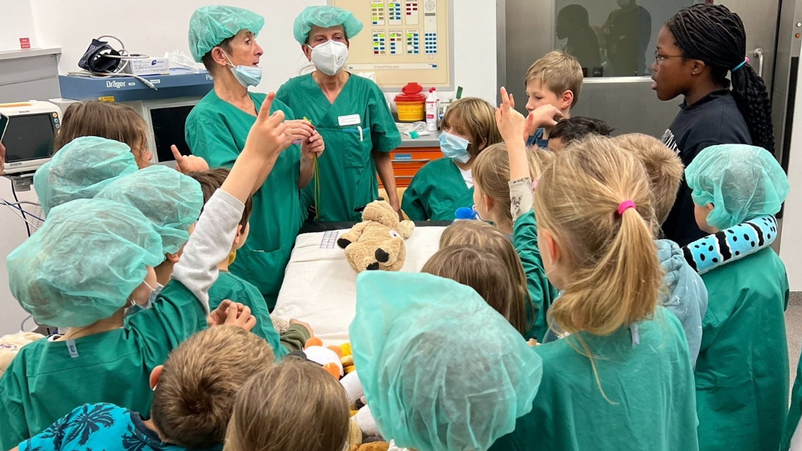 Helios Klinikum Erfurt_News_Kinderuni 2025 (2)