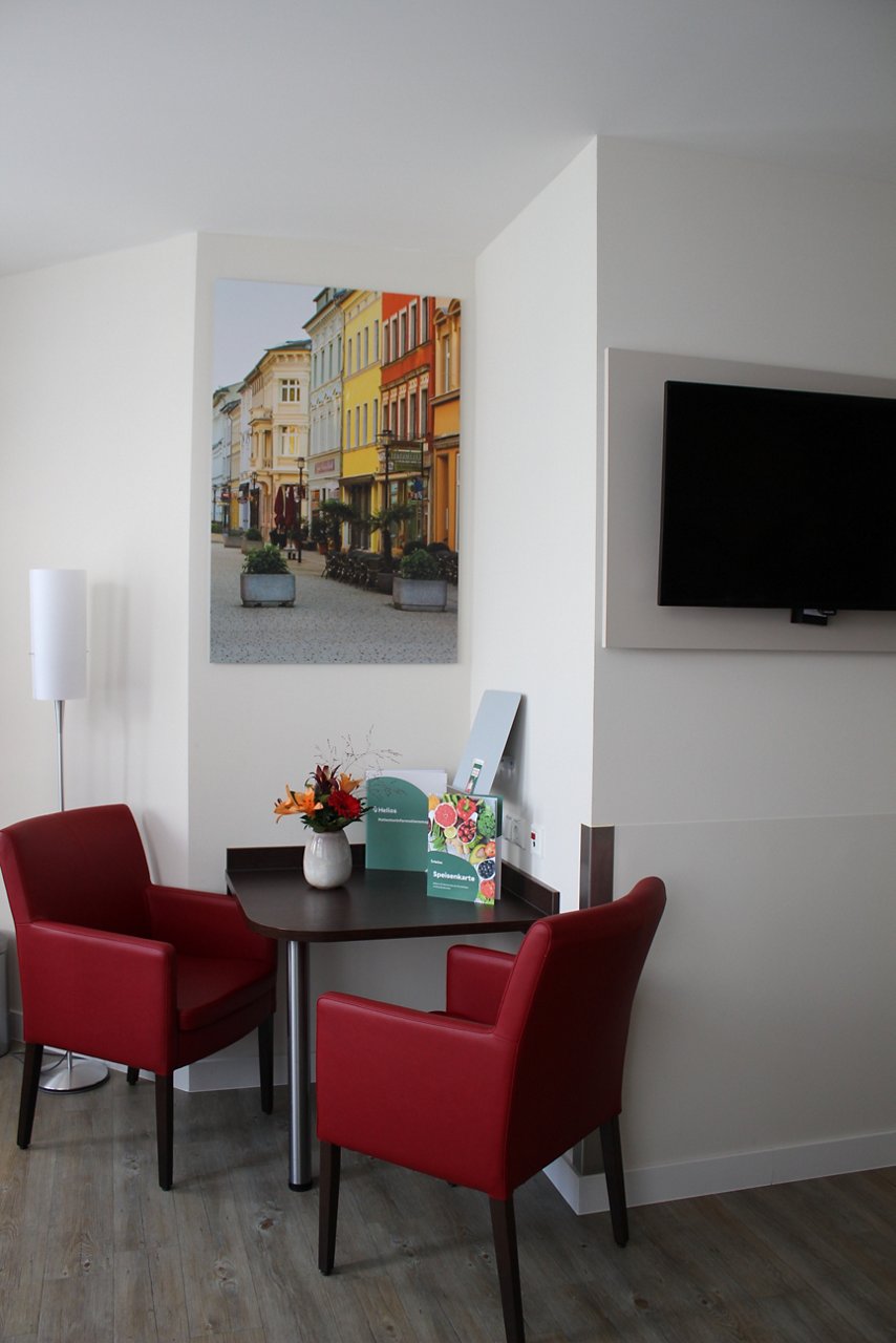 Privatklinik Meiningen Sitzecke Zimmer