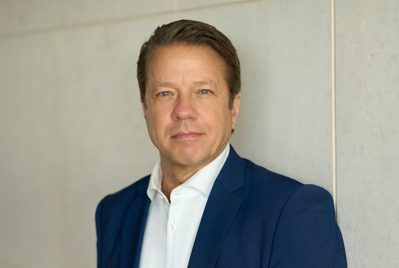 Porträtbild von Robert Möller, dem Helios CEO
