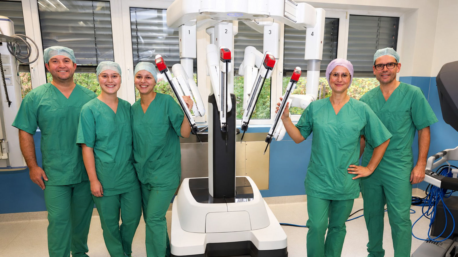    			Pressemitteilung  Salzgitter, 14.10.2026  Neue Generation der robotischen Chirurgie erweitert Behandlungsmöglichkeiten im Helios Klinikum Salzgitter