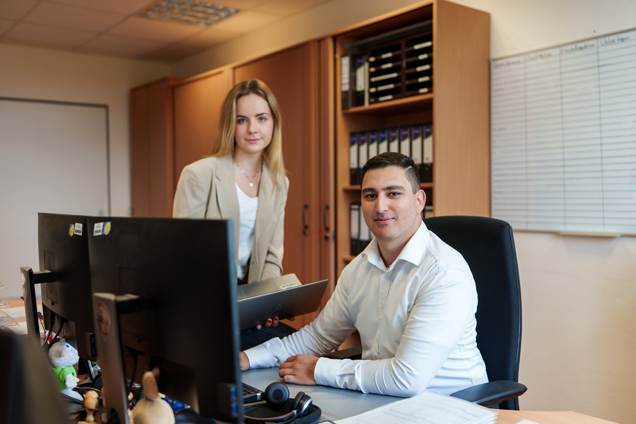 Trainee in der Verwaltung, Pflegdirektion