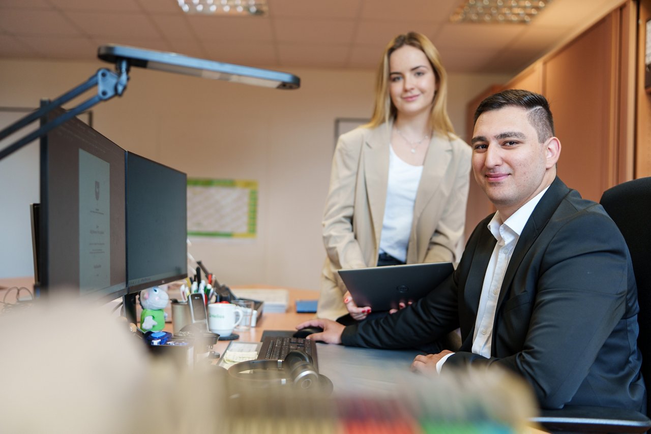 Trainee in der Verwaltung, Pflegdirektion