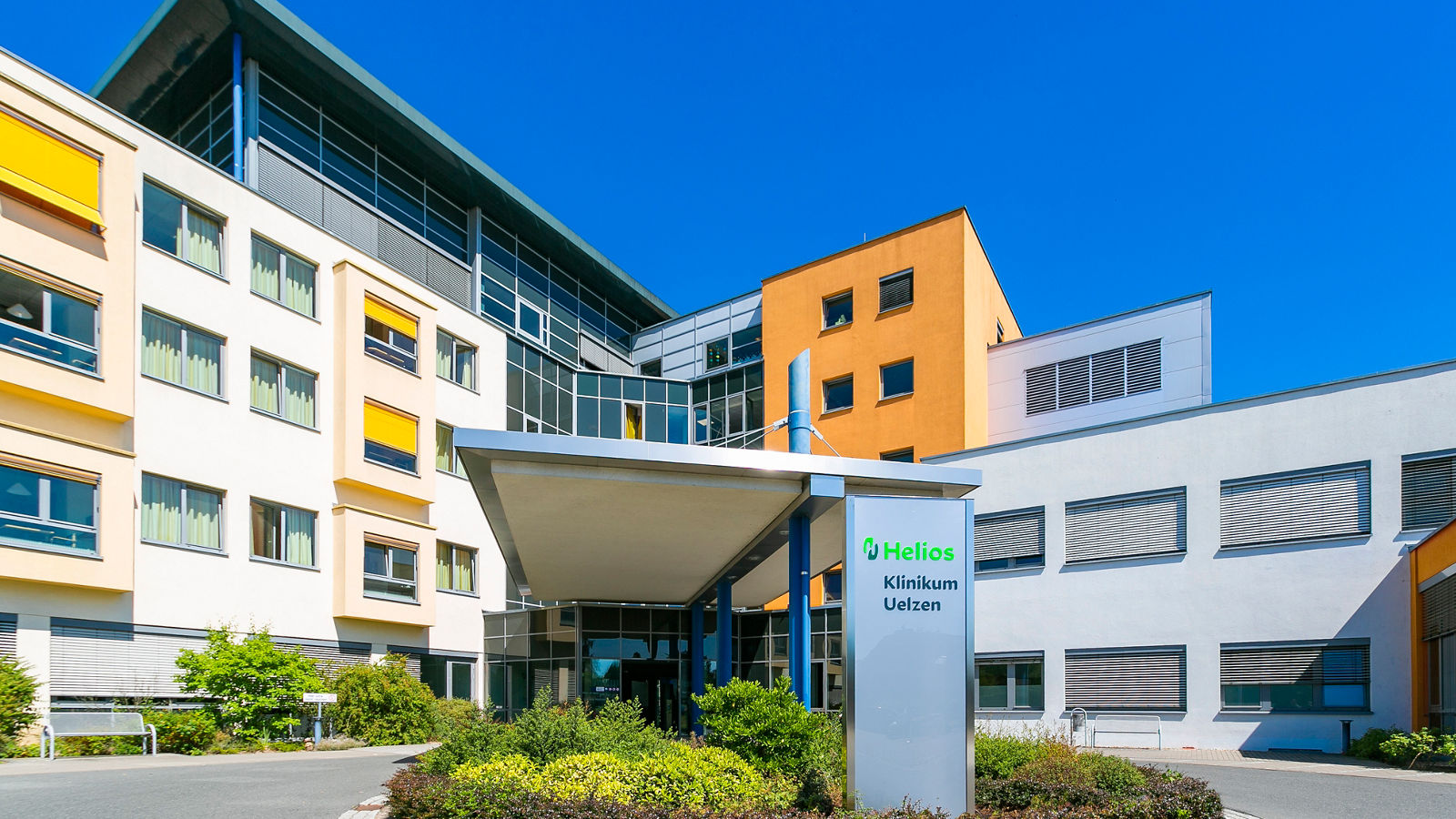 Pressefoto Uelzen Pylon Haupteingang