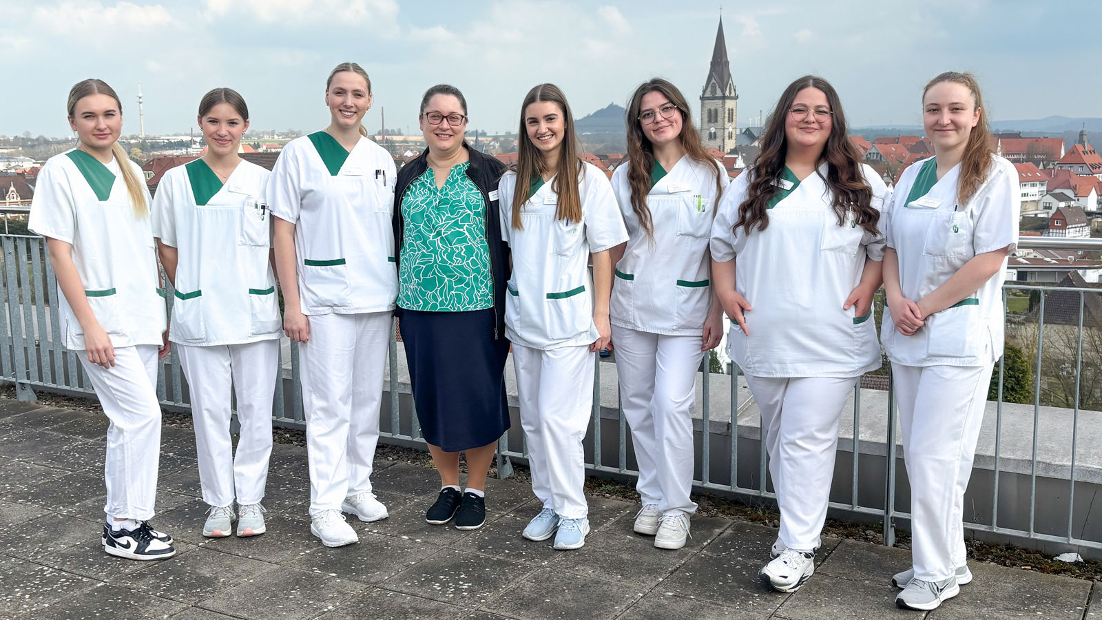 Gruppenbild auf Terasse