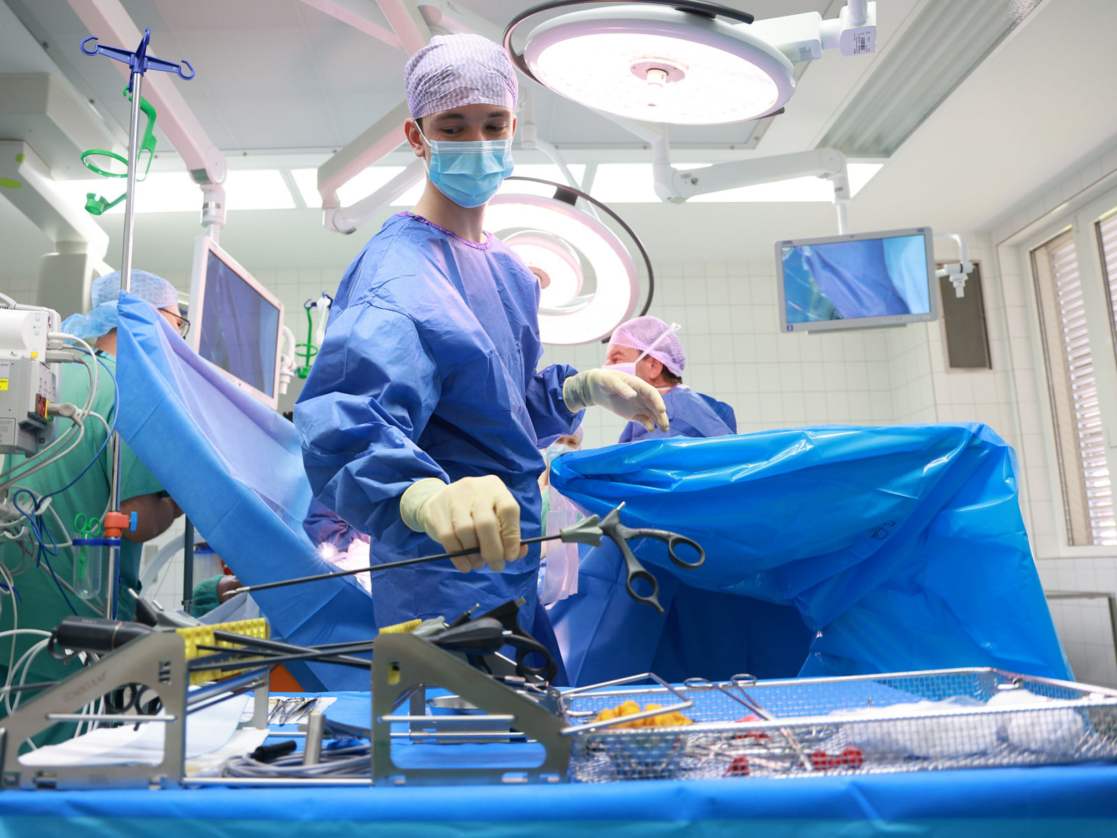 Spannende Einblicke in die Gesundheitsberufe: „Schau rein!“ bei den Helios Kliniken in Pirna und Freital 