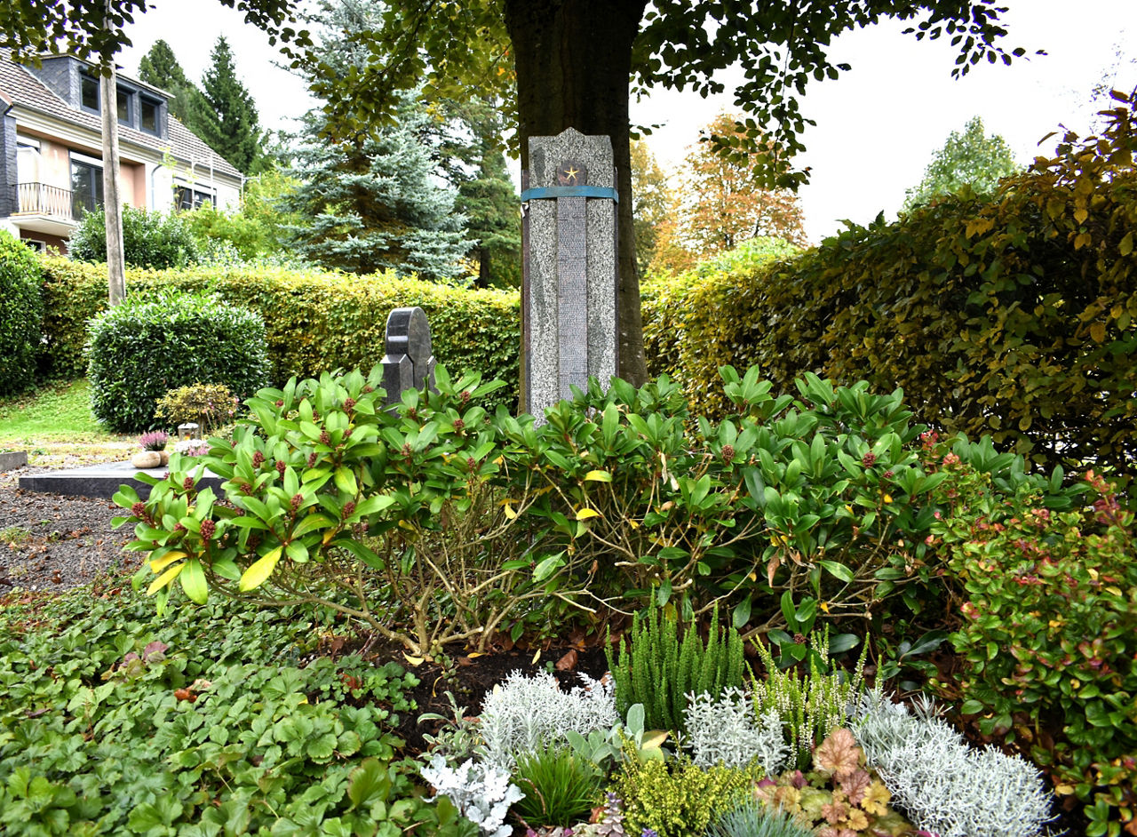„Kleine Spuren“: Neue Trauergruppe für Eltern von Sternenkindern in Wipperfürth