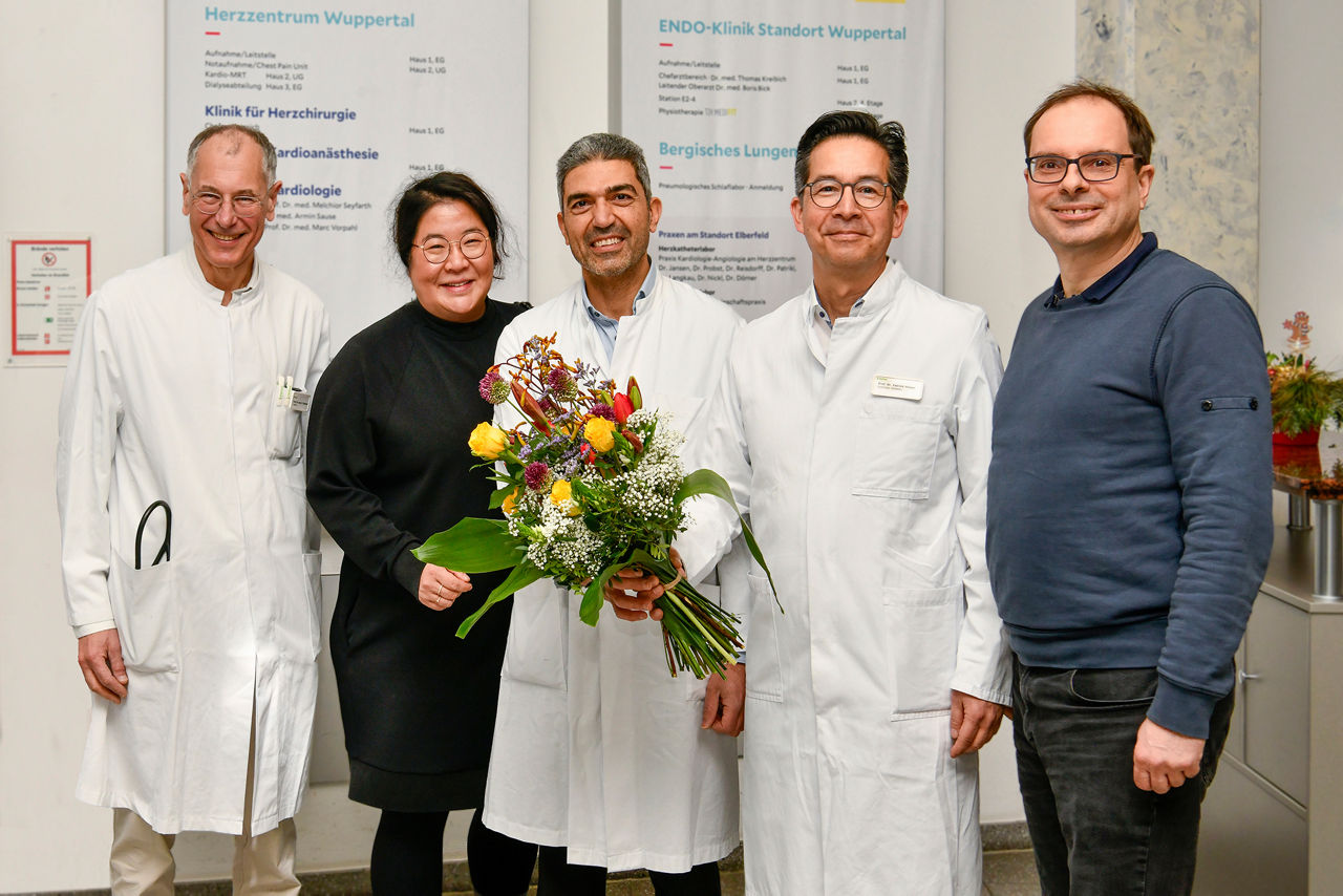 Neuer Chefarzt am Helios Universitätsklinikum Wuppertal: Priv.-Doz. Dr. med. Mahmoud Diab leitet Herzchirurgie am Helios Herzzentrum Wuppertal