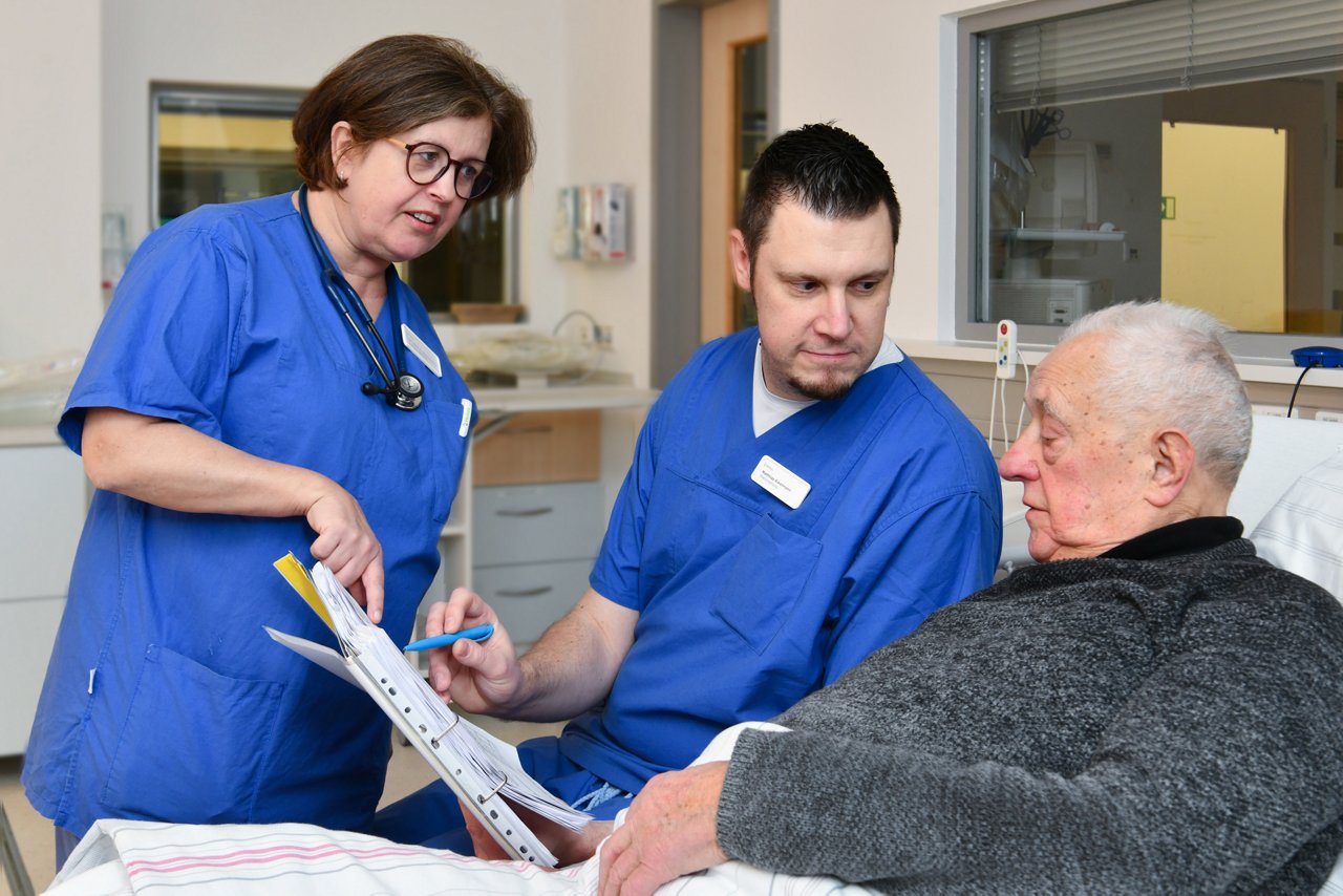 Helios Universitätsklinikum Wuppertal: Klinik für Nieren- und Hochdruckkrankheiten, 1.2024