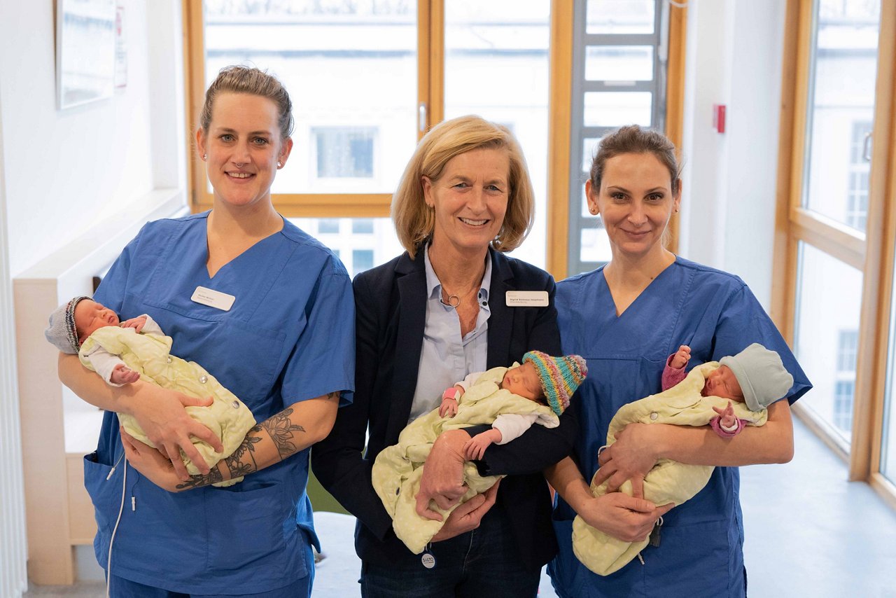 Drillinge spontan entbunden 