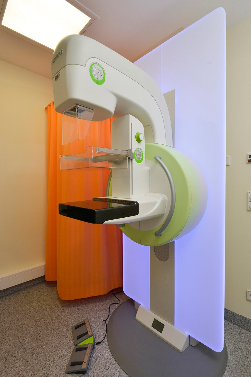 Radiologie - Mammografie-Gerät