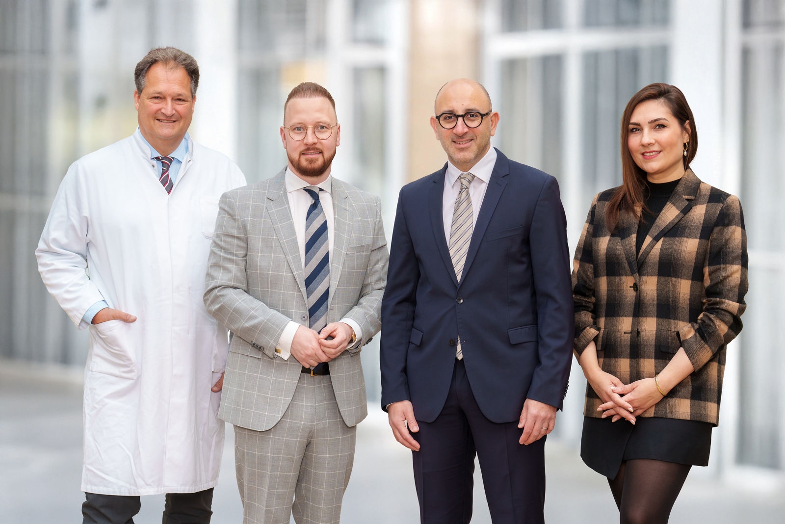 Helios Klinikum Emil von Behring setzt auf Spitzenmedizin: Dr. med. Mohamed Zaatar übernimmt die Thoraxchirurgie