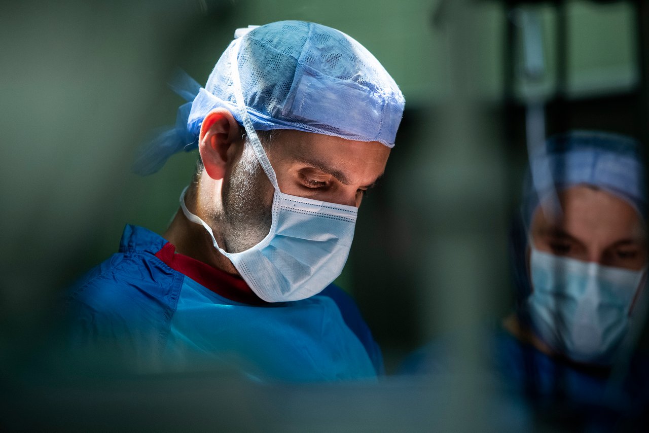 Helios Klinikum Niederberg: OP- Dr. med. Siad Odeh, Allgemein- und Viszeralchirurgie, 03.11.21