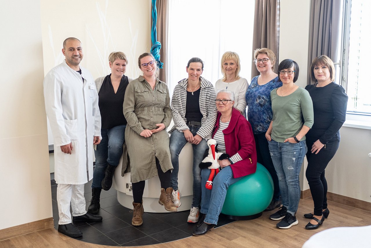 Gruppenfoto Hebammen und Ärzte Helmstedt