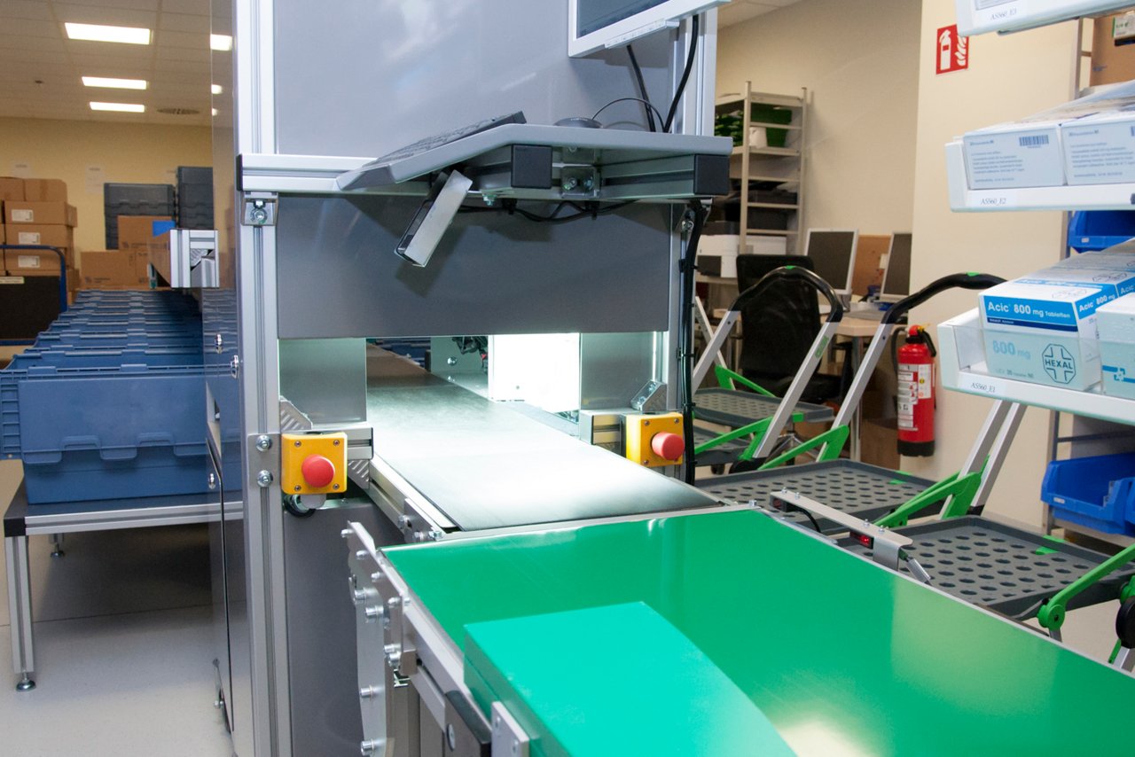 HEL-ROT-klinikapotheke-312