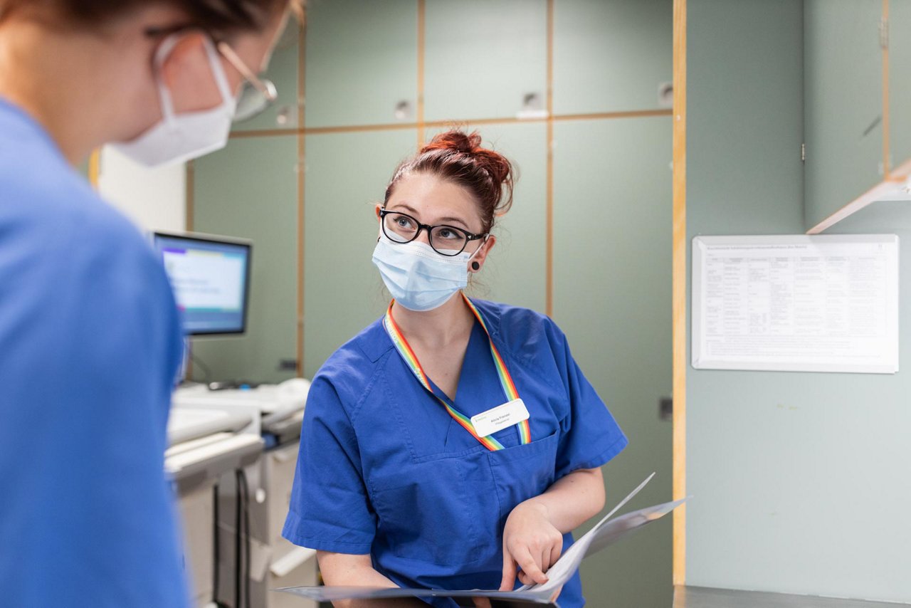 KPH-MFA im Gespräch mit Kollegin