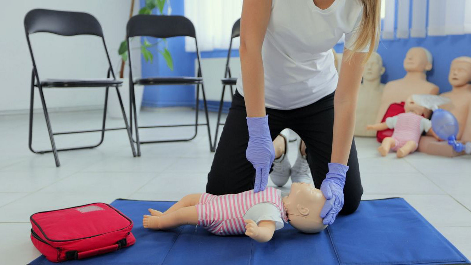 Titelbild PM Webseite - Baby-Erste-Hilfe-Kurs