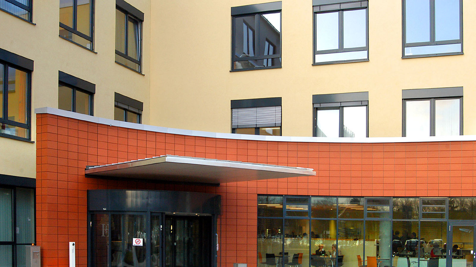 Neue Besuchsregeln in der Helios Klinik Schkeuditz