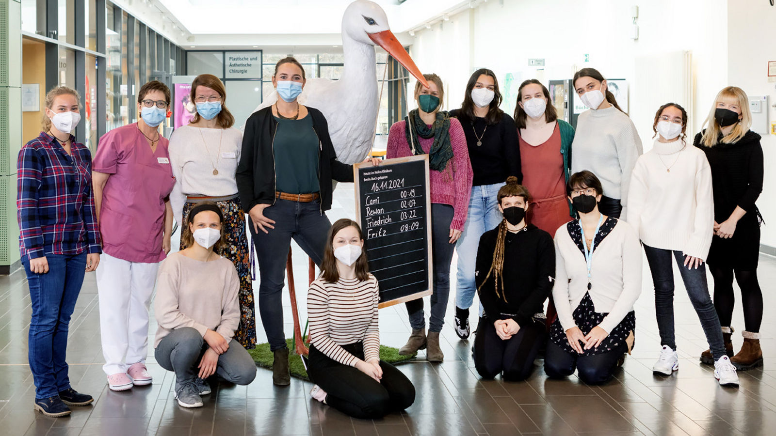 Hebammenstudentinnen im Helios Klinikum Berlin-Buch, 2021, Geburtshilfe