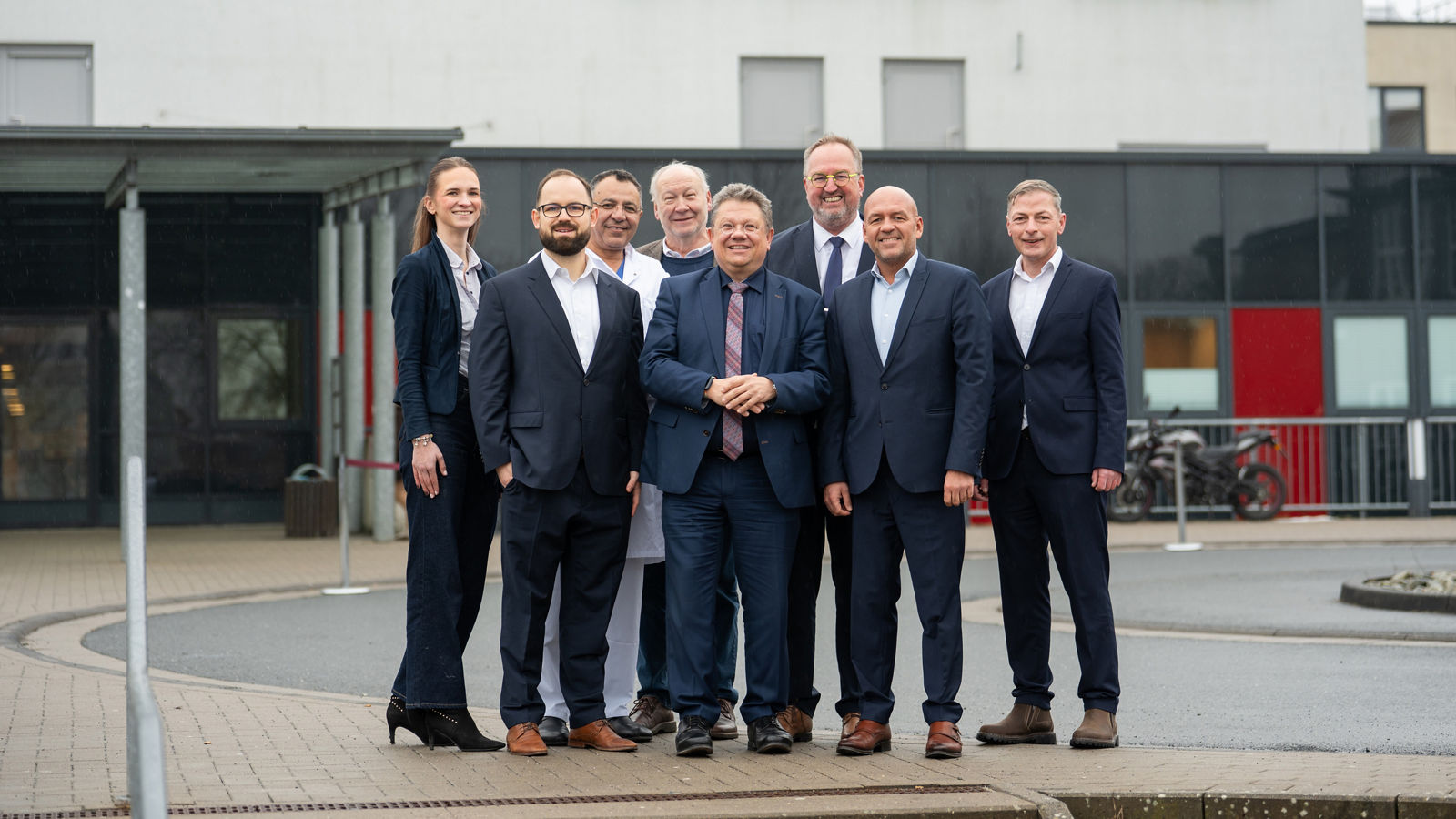 Starke Medizin vor Ort: Gesundheitsminister Dr. Andreas Philippi besucht Helios Klinik Cuxhaven