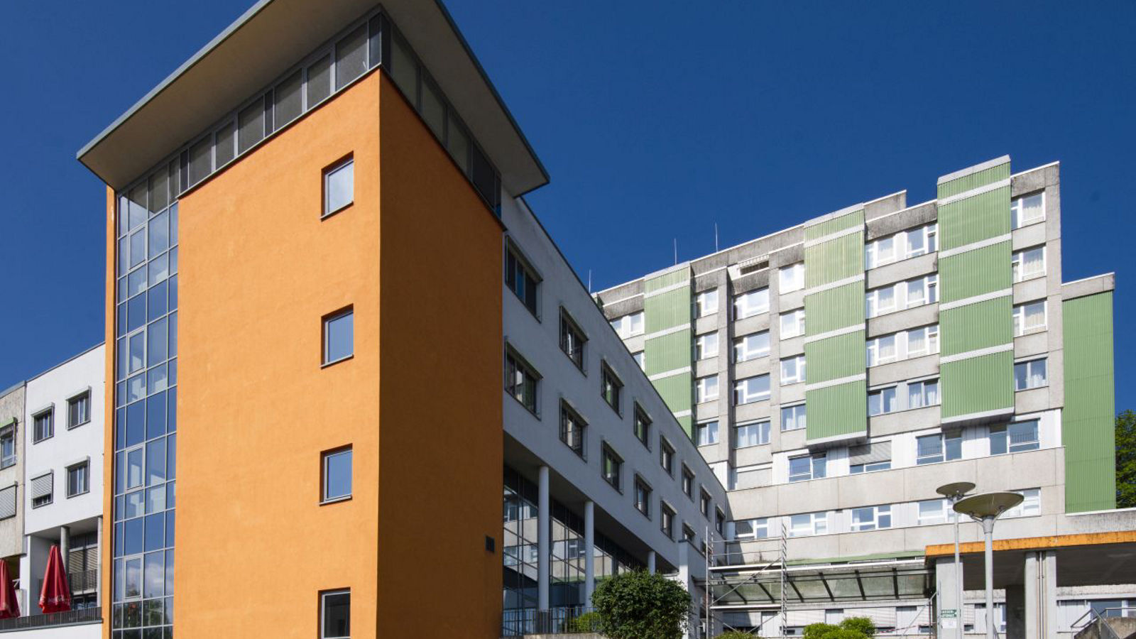 Helios Klinik Attendorn: Personalengpass in der Gynäkologie und Geburtshilfe zwingt Klinik zum Handeln und macht Schließung wahrscheinlich