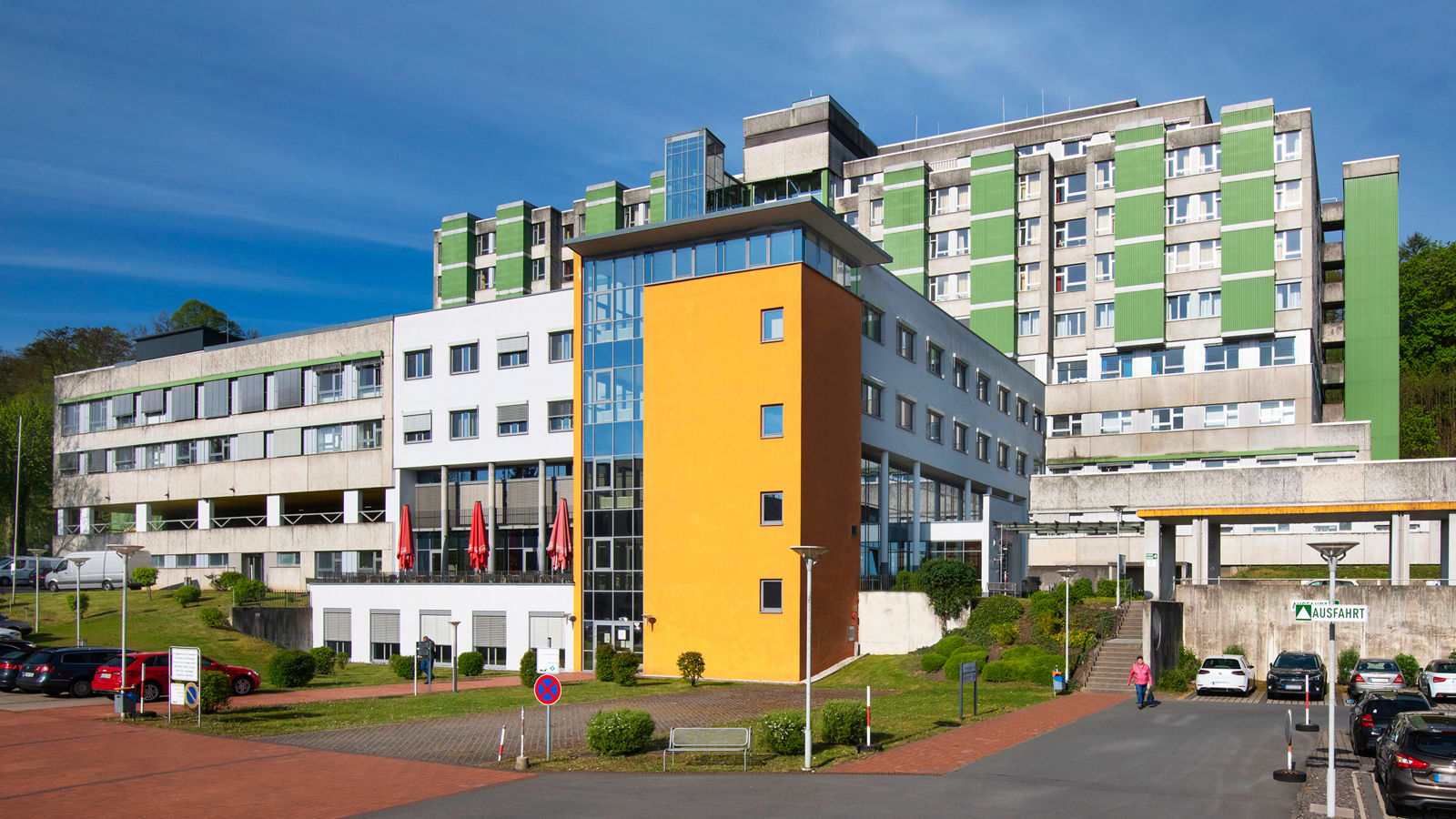 Helios Klinik Attendorn: Sicher ins Krankenhaus 