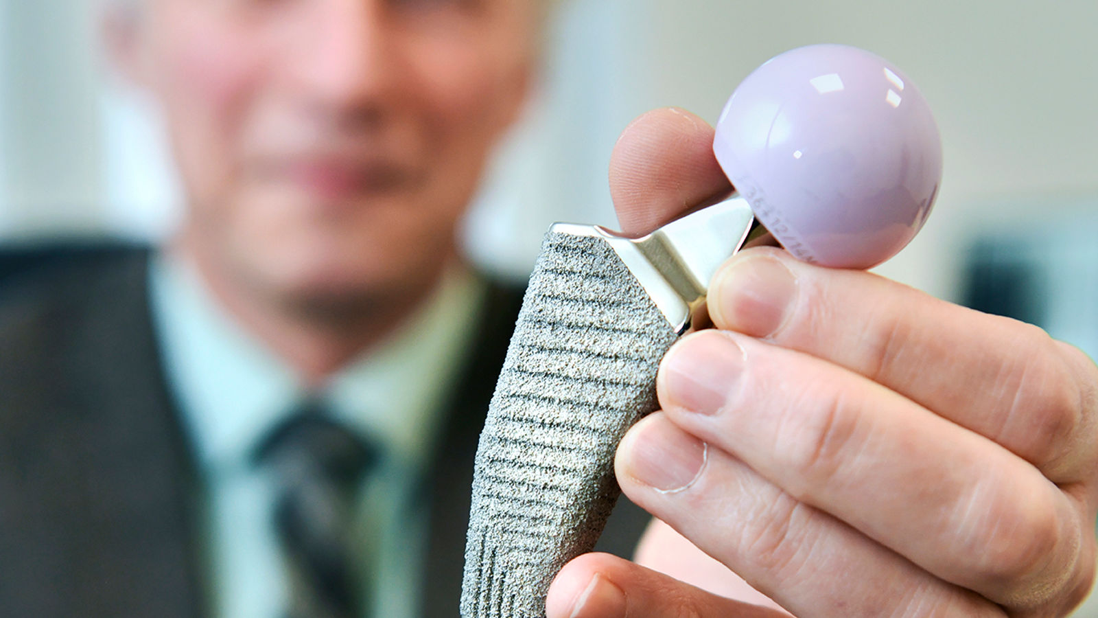 Schneller auf den Beinen nach Hüft- oder Kniegelenkersatz