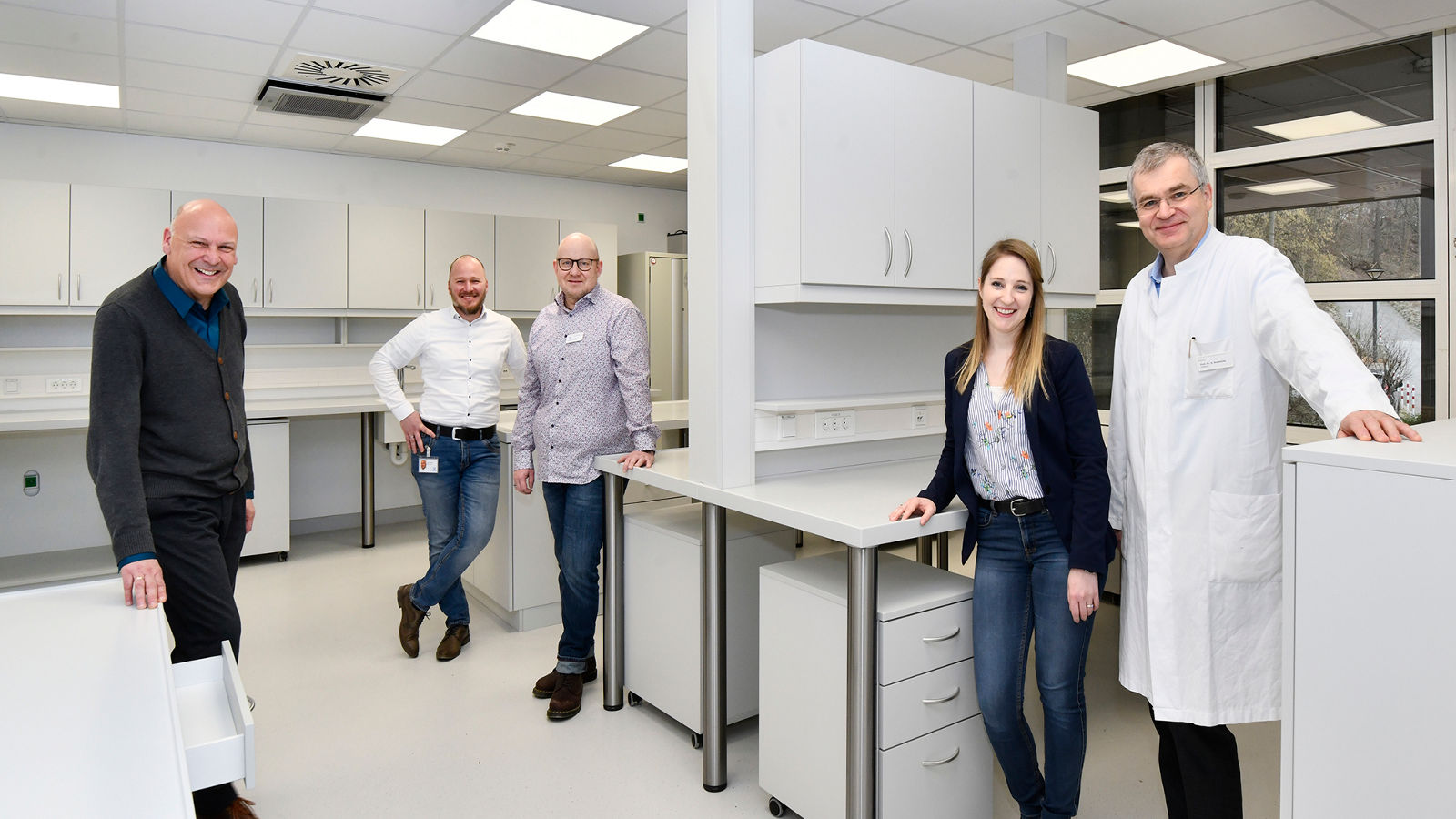 Pathologie-Labor am Helios Universitätsklinikum jetzt mit S2-Standard