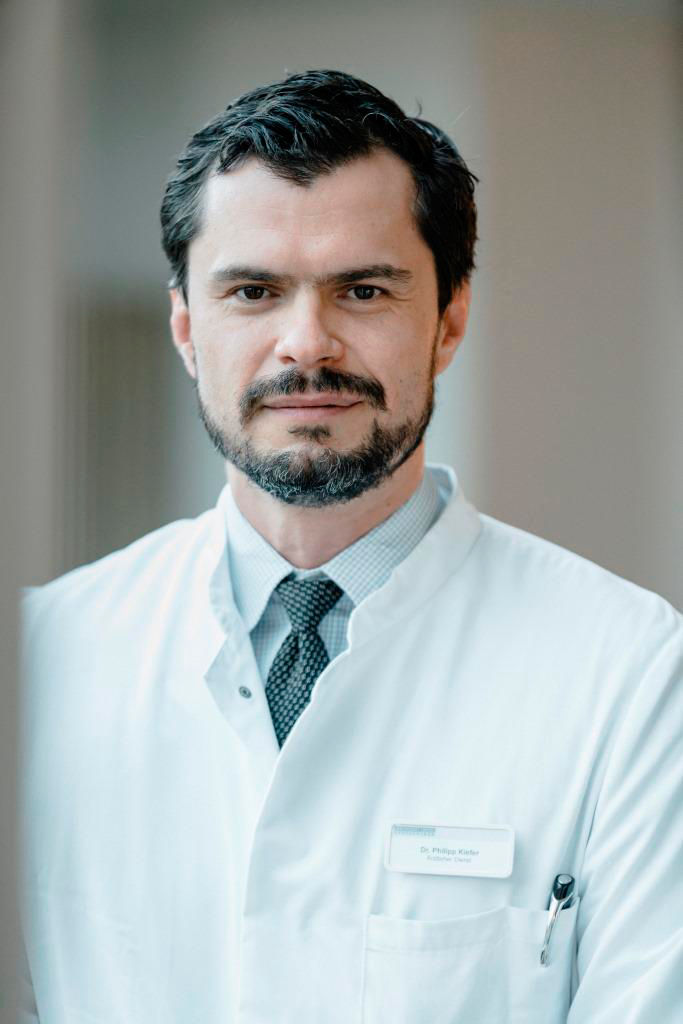 Priv.Doz. Dr. med. Philipp Kiefer Helios Herzzentrum Leipzig