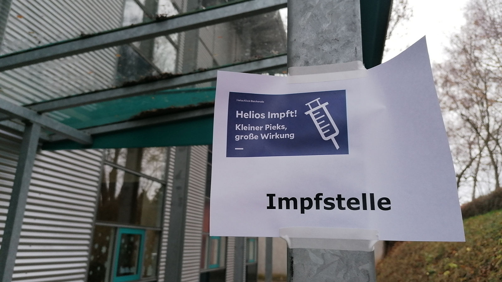 Helios Klinik bietet erneut öffentliches Impfen an 