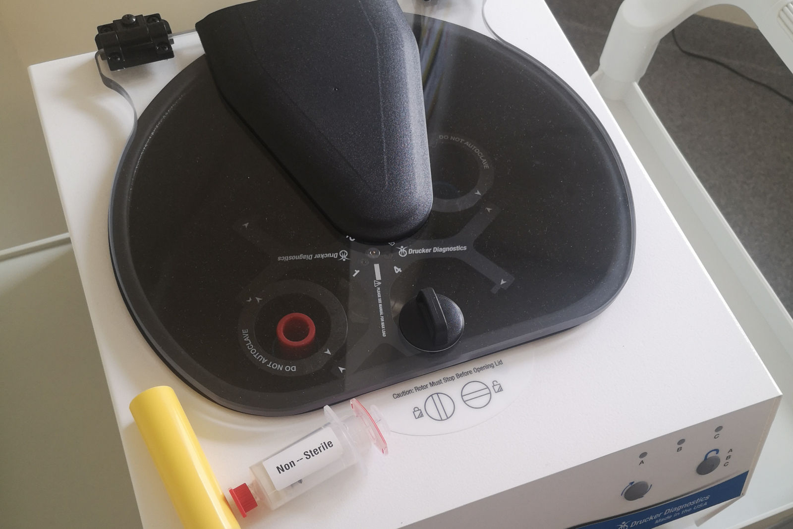 Neu am Helios Klinikum Warburg: Alternative Heilverfahren - Eigenbluttherapie in der Orthopädie