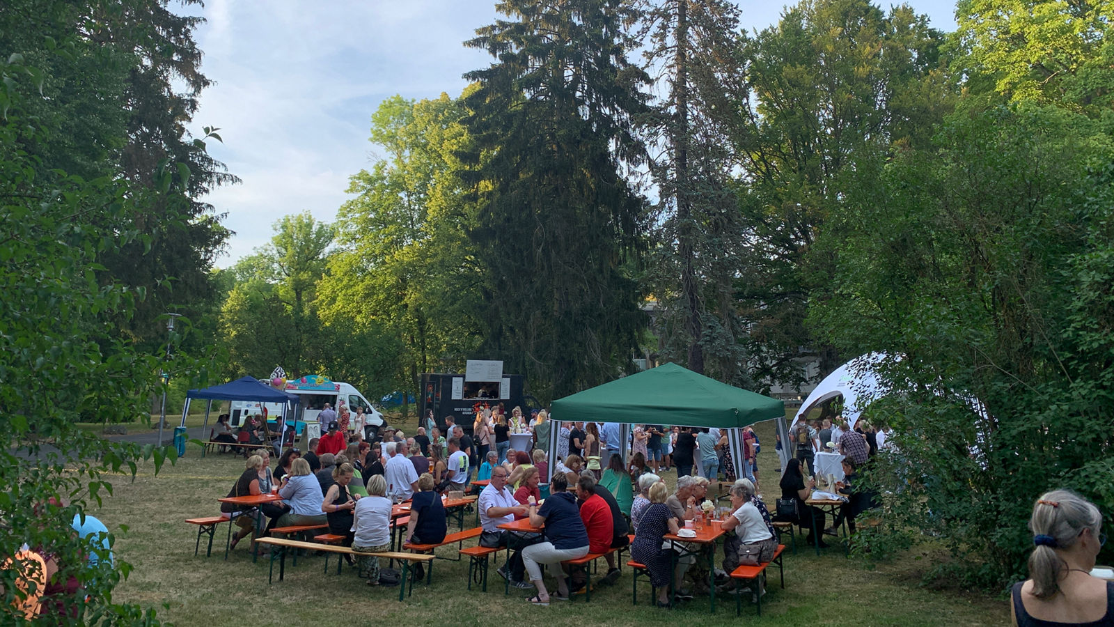 Einladung zum Seniorensommerfest der Helios Fachkliniken Hildburghausen