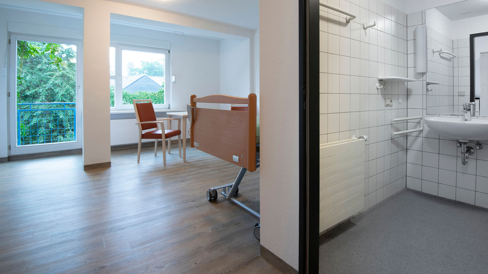 Wiedereröffnung Marienheim: Bewohner kehren zurück ins vertraute, neue Zuhause