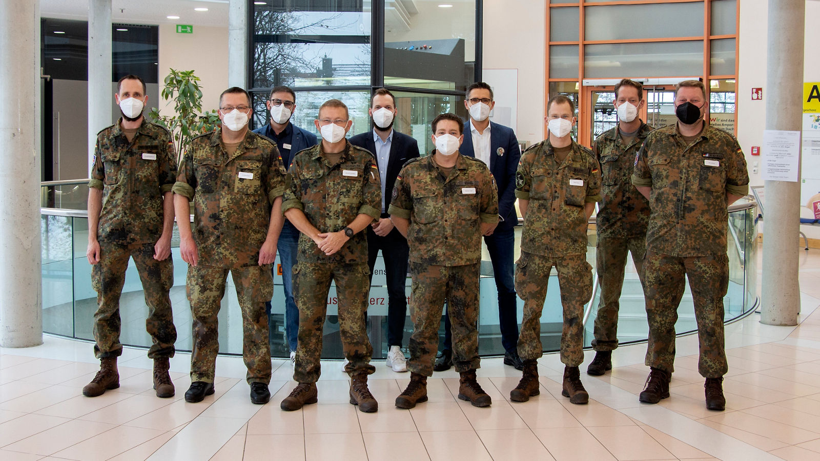 Soldaten der Bundeswehr unterstützen das Amper-Klinikum 