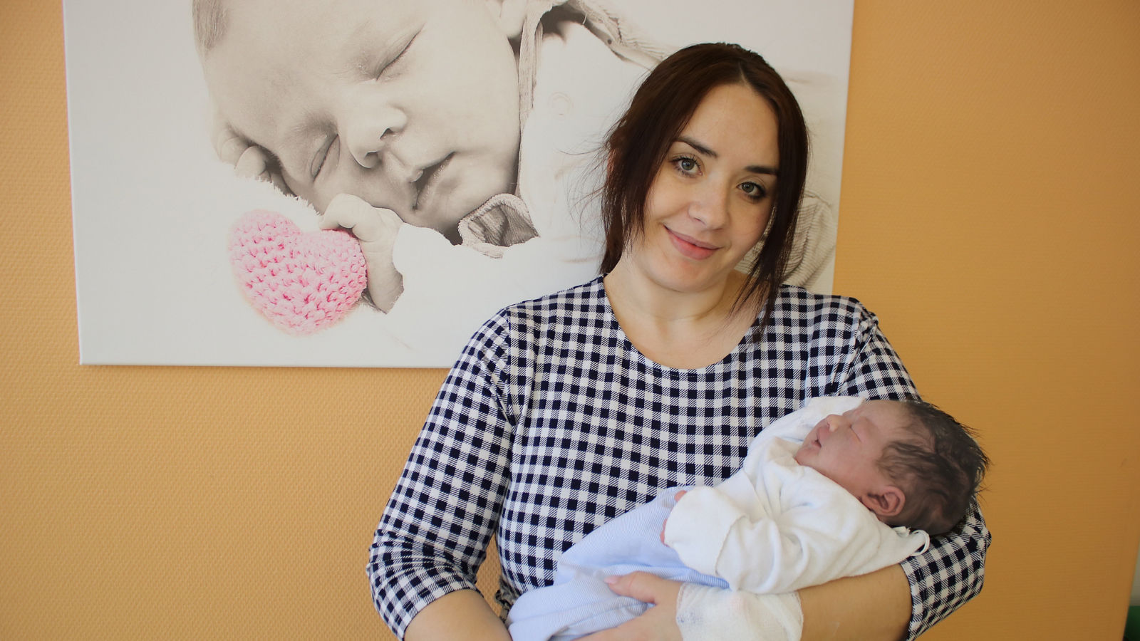 Adrian ist unser 500. Baby