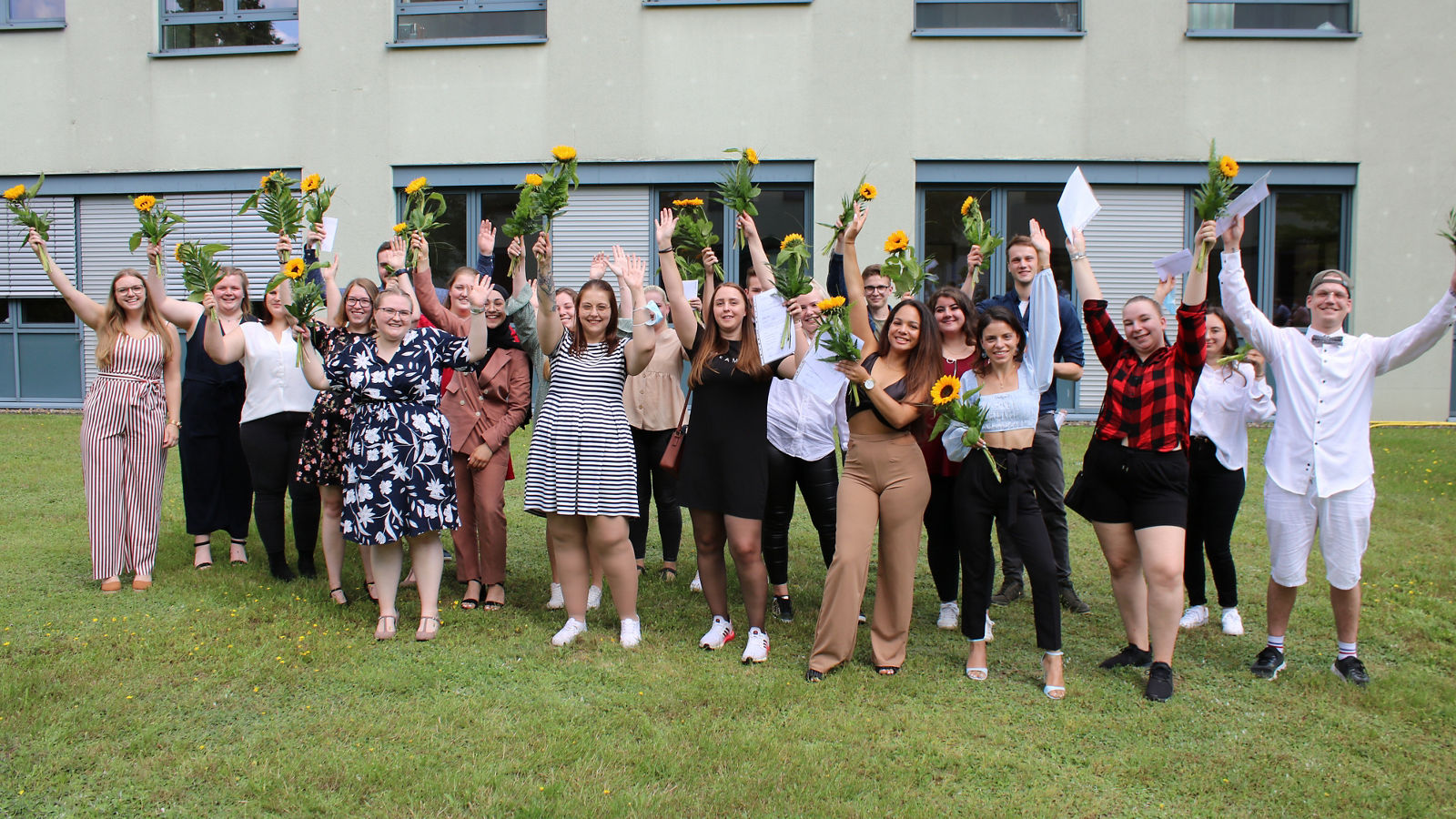 Endlich geschafft! Eine Ausbildung zwischen Normalität und dem Wechselbad der Corona-Bestimmungen
