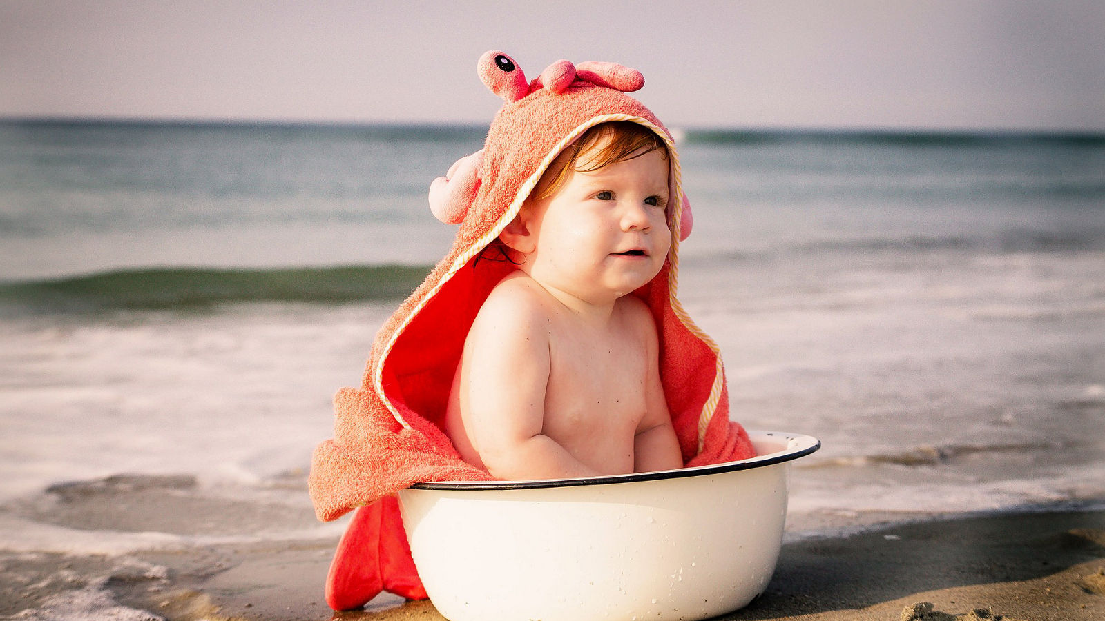 Cool bleiben – so schützen Sie Ihr Baby in der heißen Jahreszeit