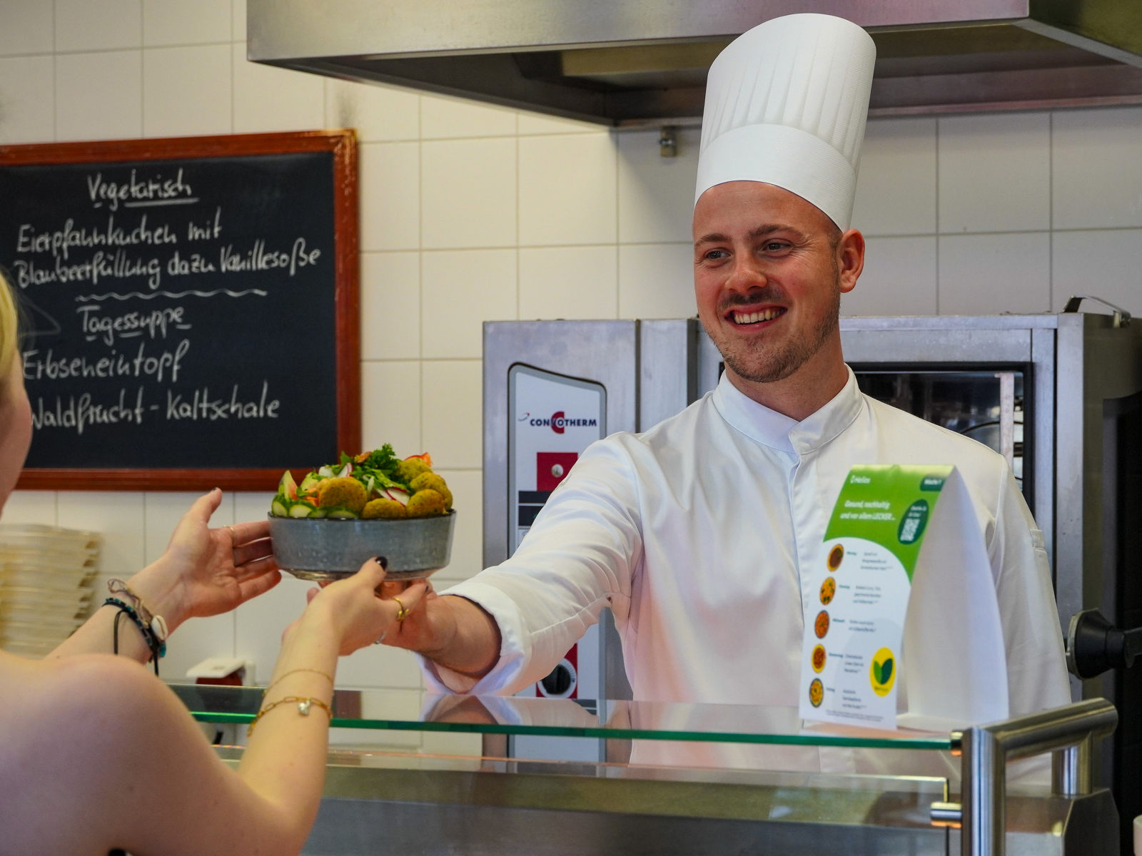 Bio-vegane Küche in den Cafeterien und Mensen der Helios Kliniken Thüringen Mitte