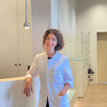 Daphne Asimenia Eschbach