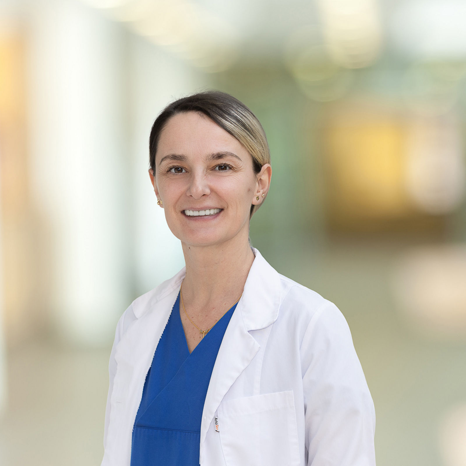 dr. Med. (Univ. Pristina) Jeta Haraqia-Schiffer 