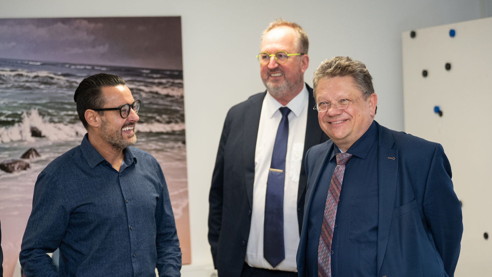 Starke Medizin vor Ort: Gesundheitsminister Dr. Andreas Philippi besucht Helios Klinik Cuxhaven