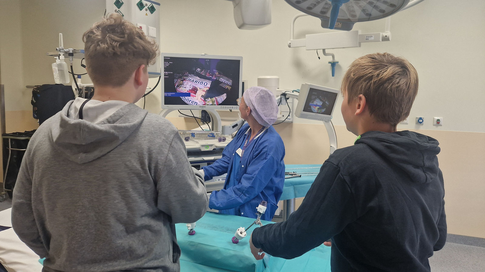 Vom Notfall bis zum OP: Kinder erleben beim Zukunftstag den Klinikalltag hautnah