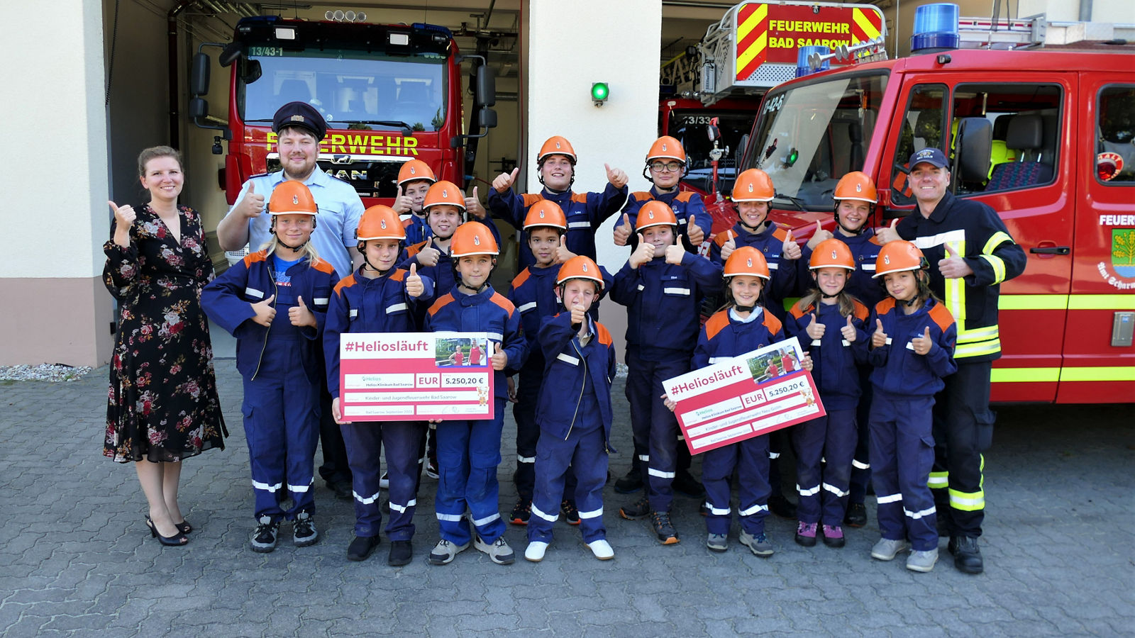 Für starke Nachwuchshelden: Spendentopf des Helios Klinikums Bad Saarow geht an die Kinder- und Jugendfeuerwehren in Bad Saarow und Neu Golm