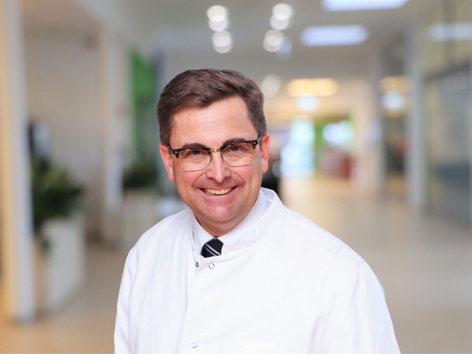 Darmkrebsmonat März - Helios mit Aktionen und begehbarem Darmmodell im Strelapark