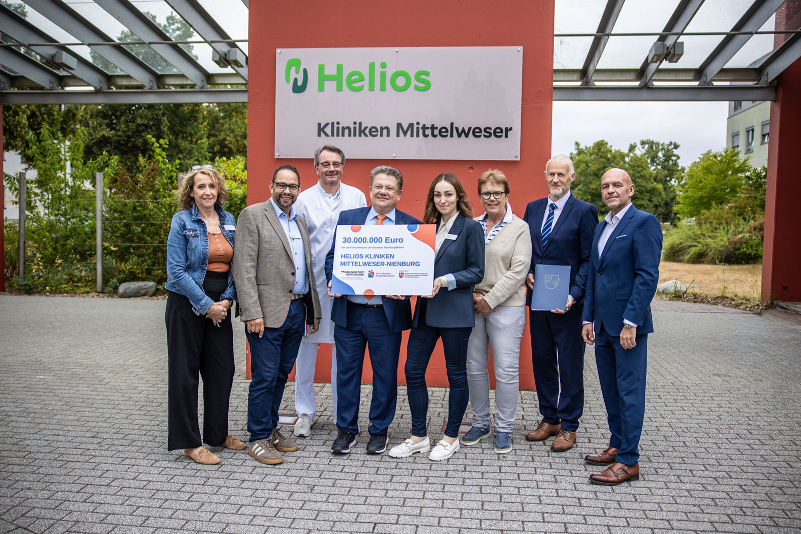 Startschuss für Klinikumbau: Helios Kliniken Mittelweser schaffen leistungsfähiges Versorgungsangebot und kurze Wege für Patienten