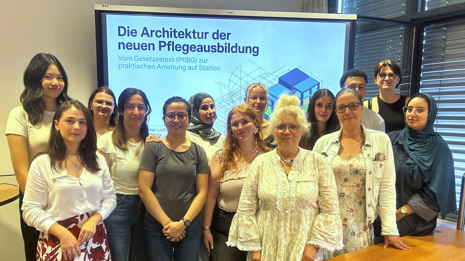 Pflege weiterdenken: Auszubildende entwickeln Ideen für den Pflegealltag